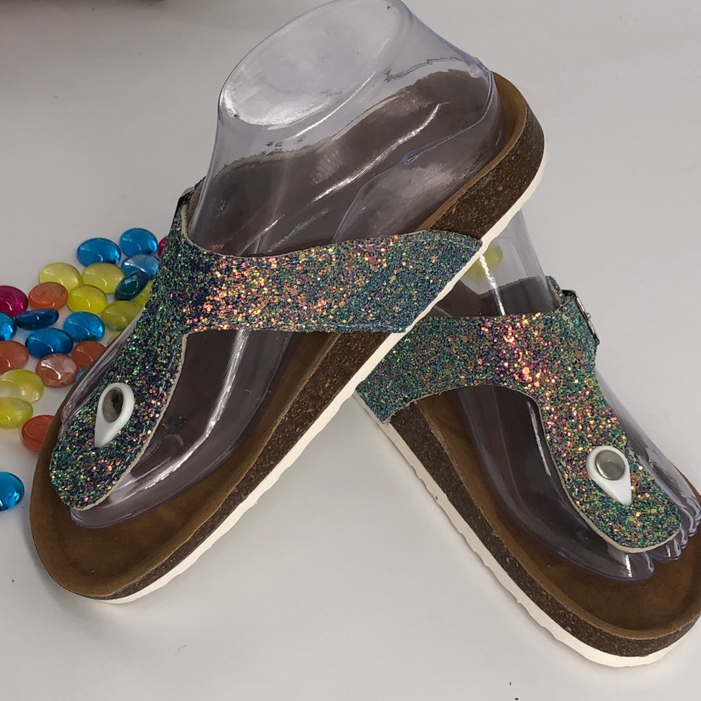 SHIMMERING SPARKLING Thong Sandals